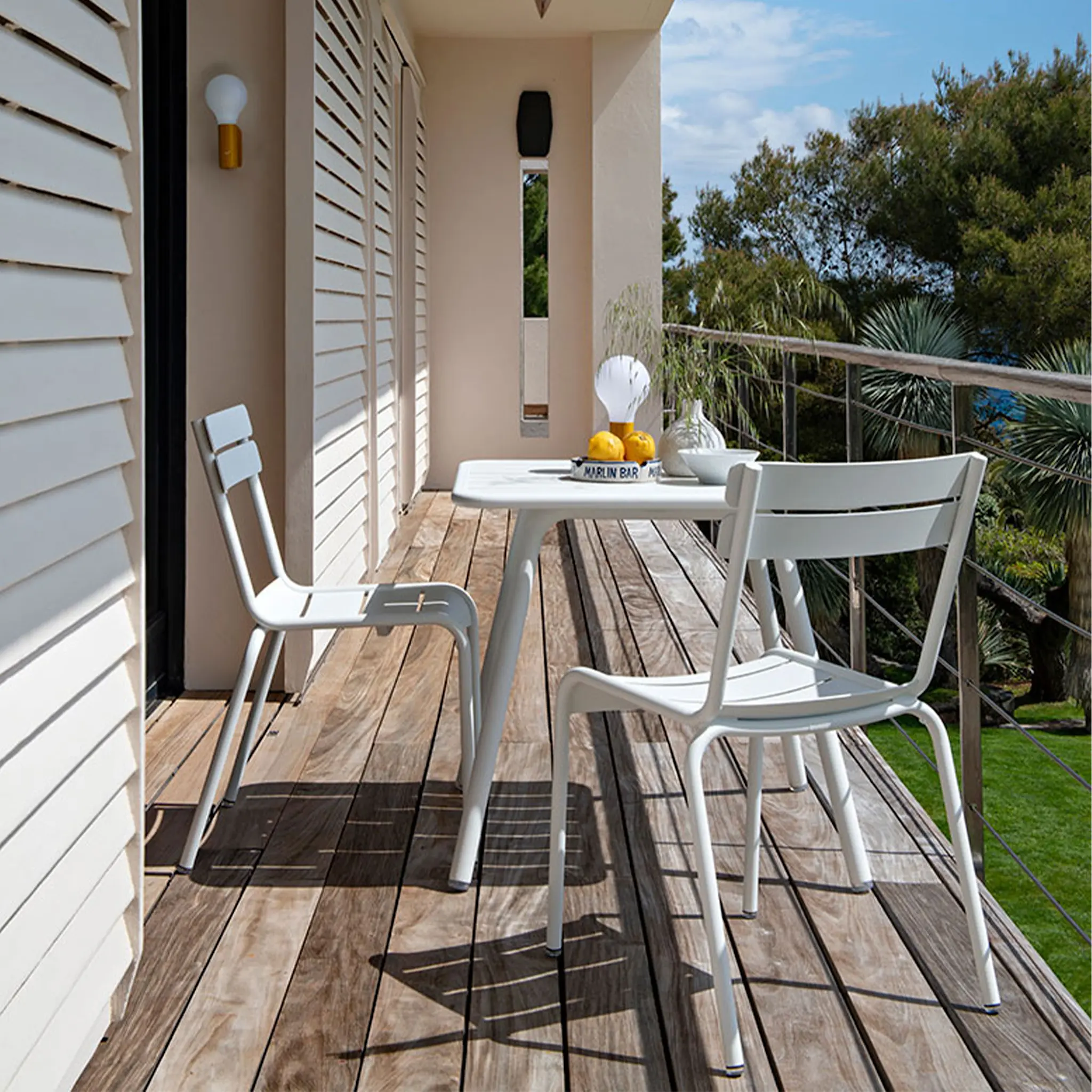 Luxembourg spisegruppe firbent bord & 2 stoler