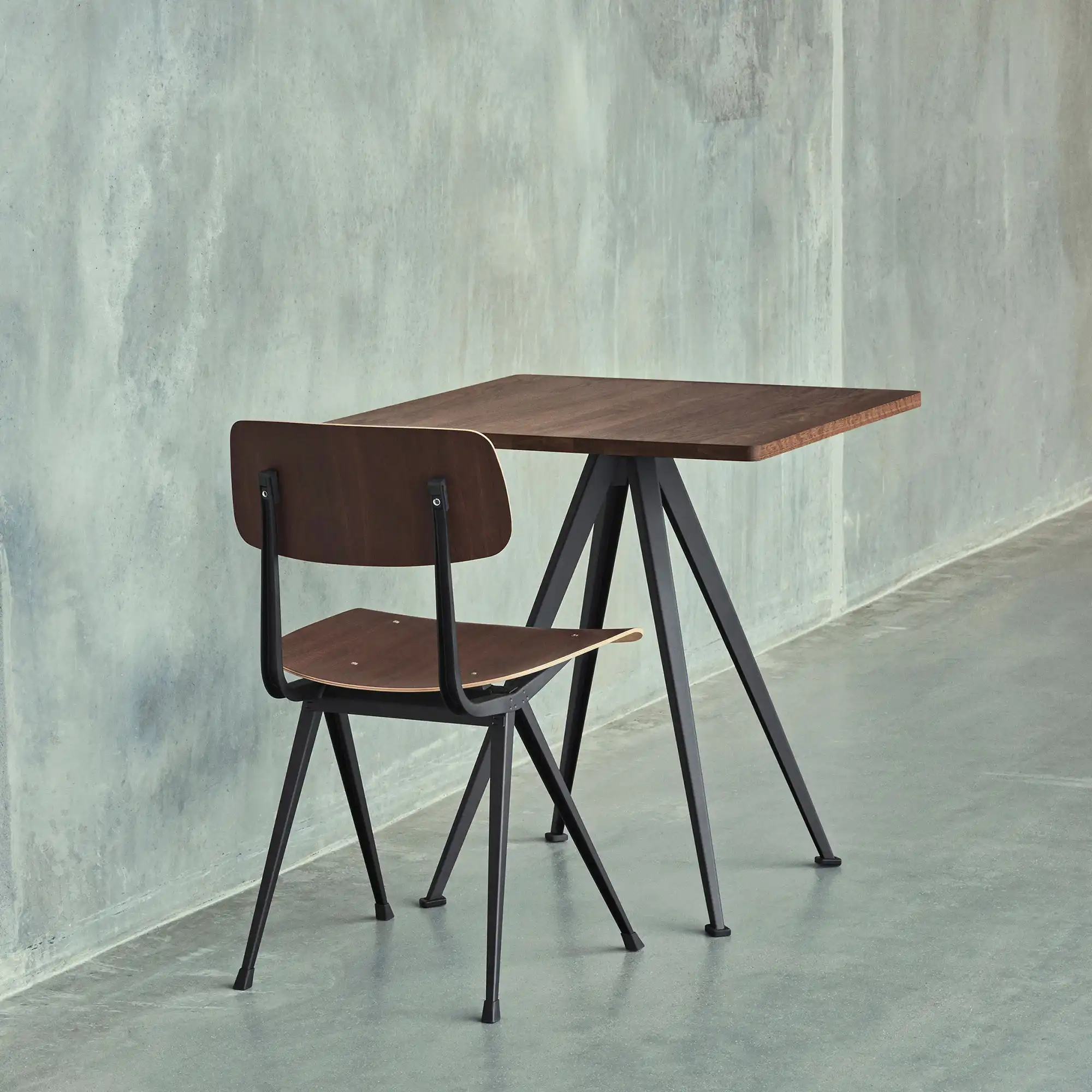 Pyramid kafébord 21 70 x 70 cm Black
