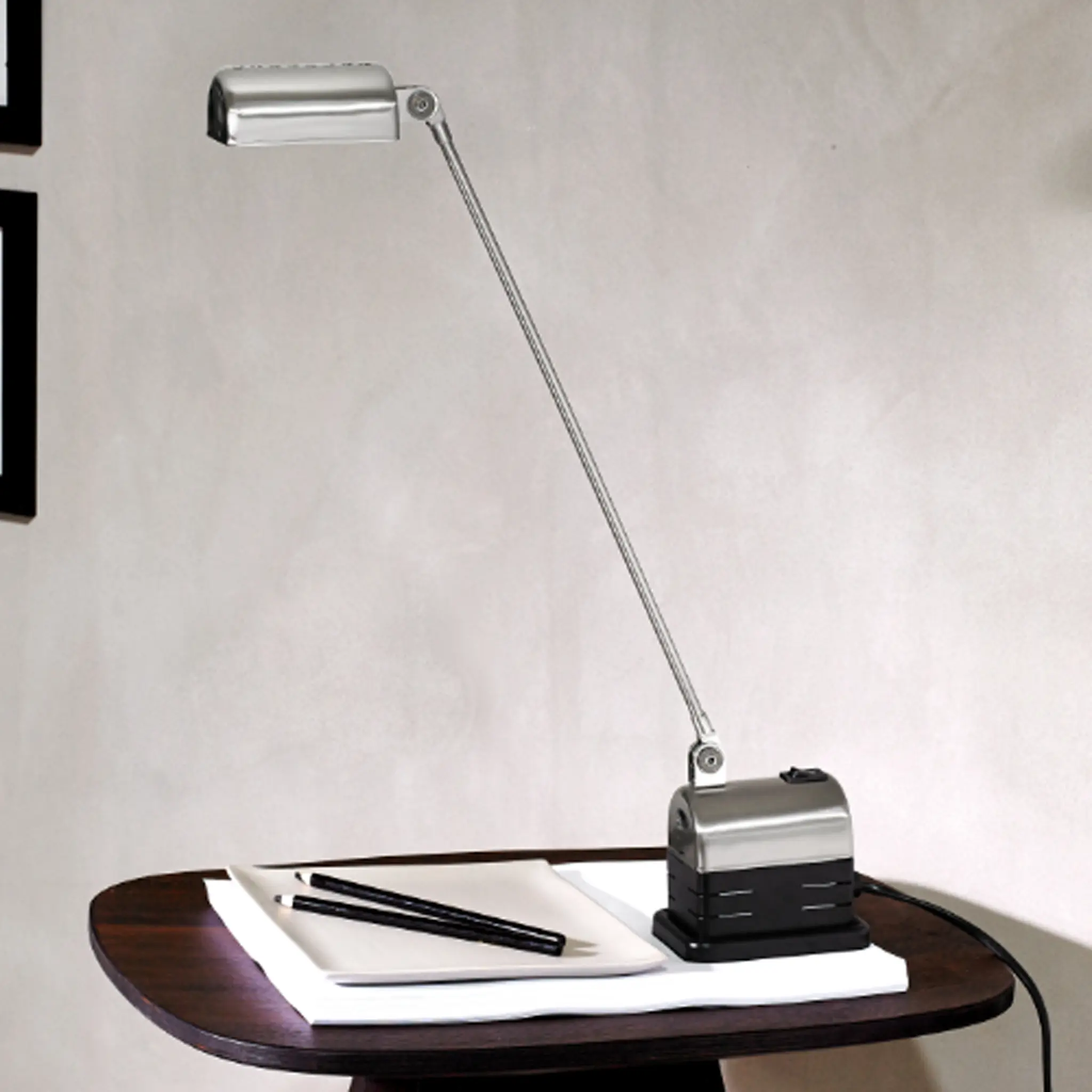 Daphinette LED bordlampe