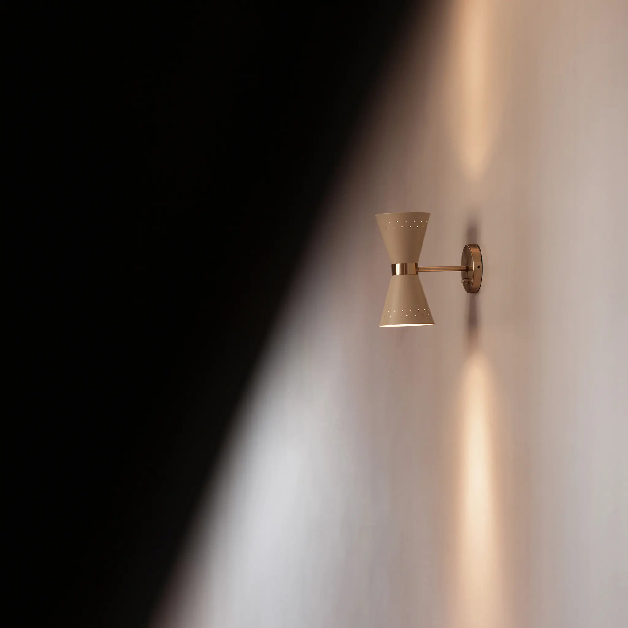Collector vegglampe