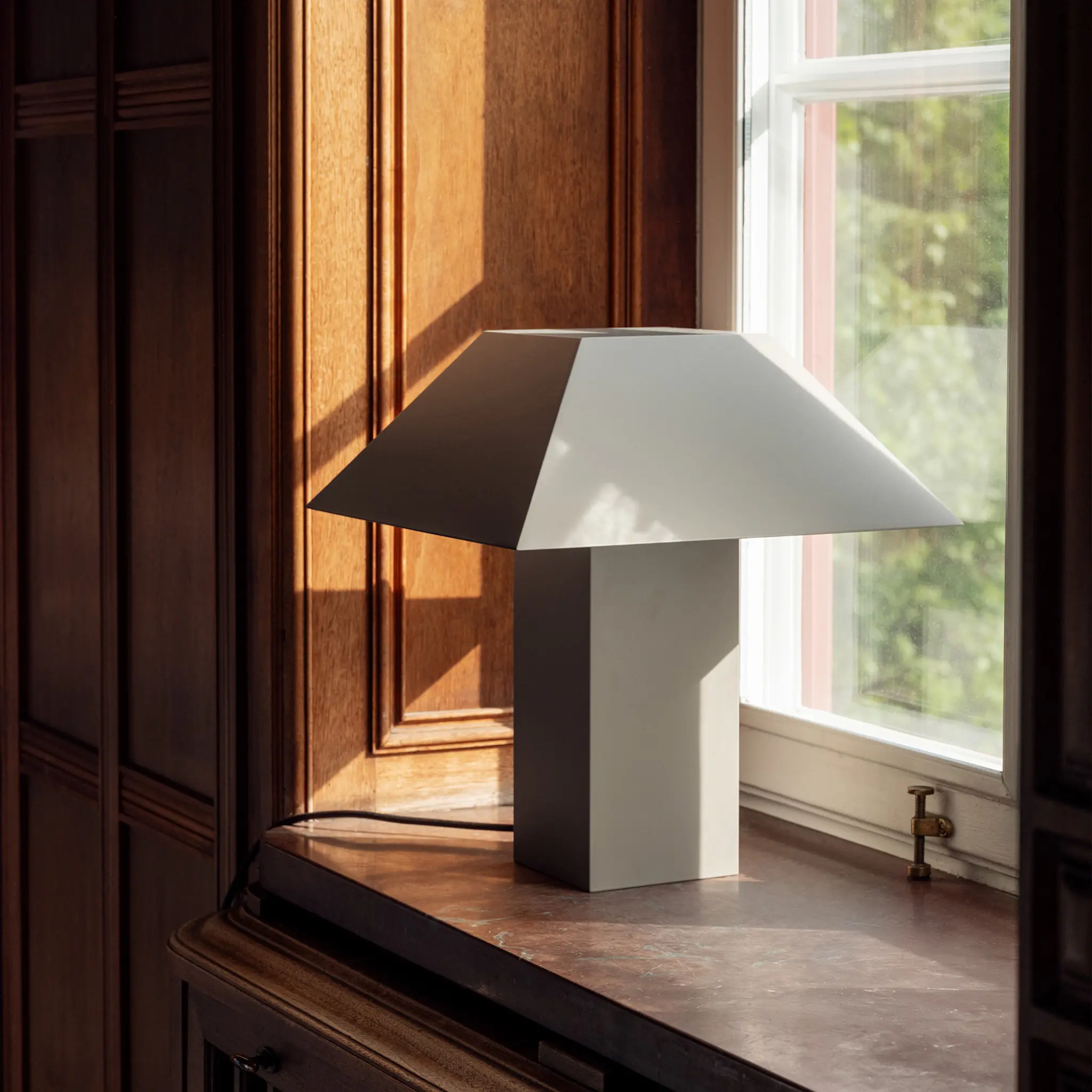 Lamp 53 bordlampe grå