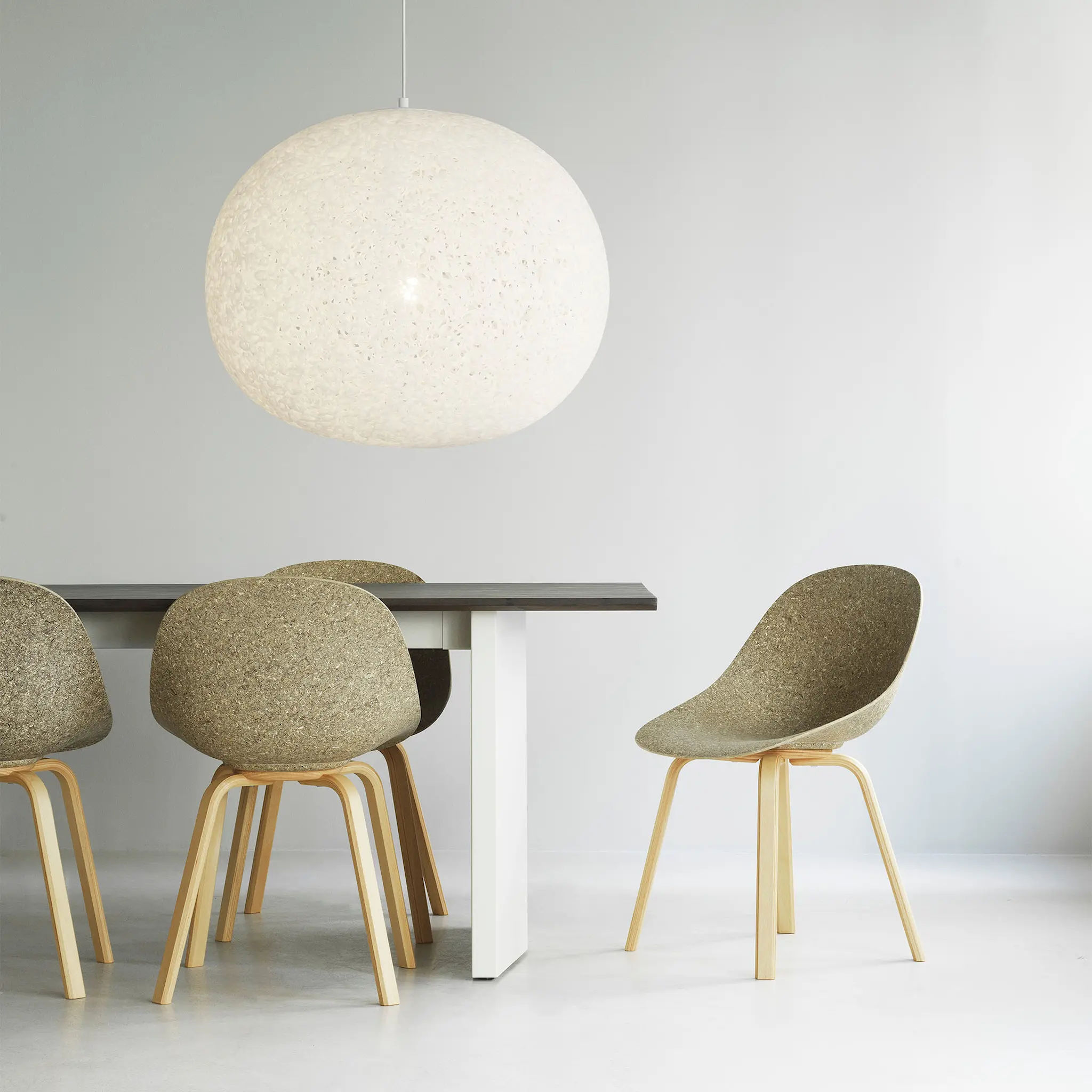 Act lampe hvit