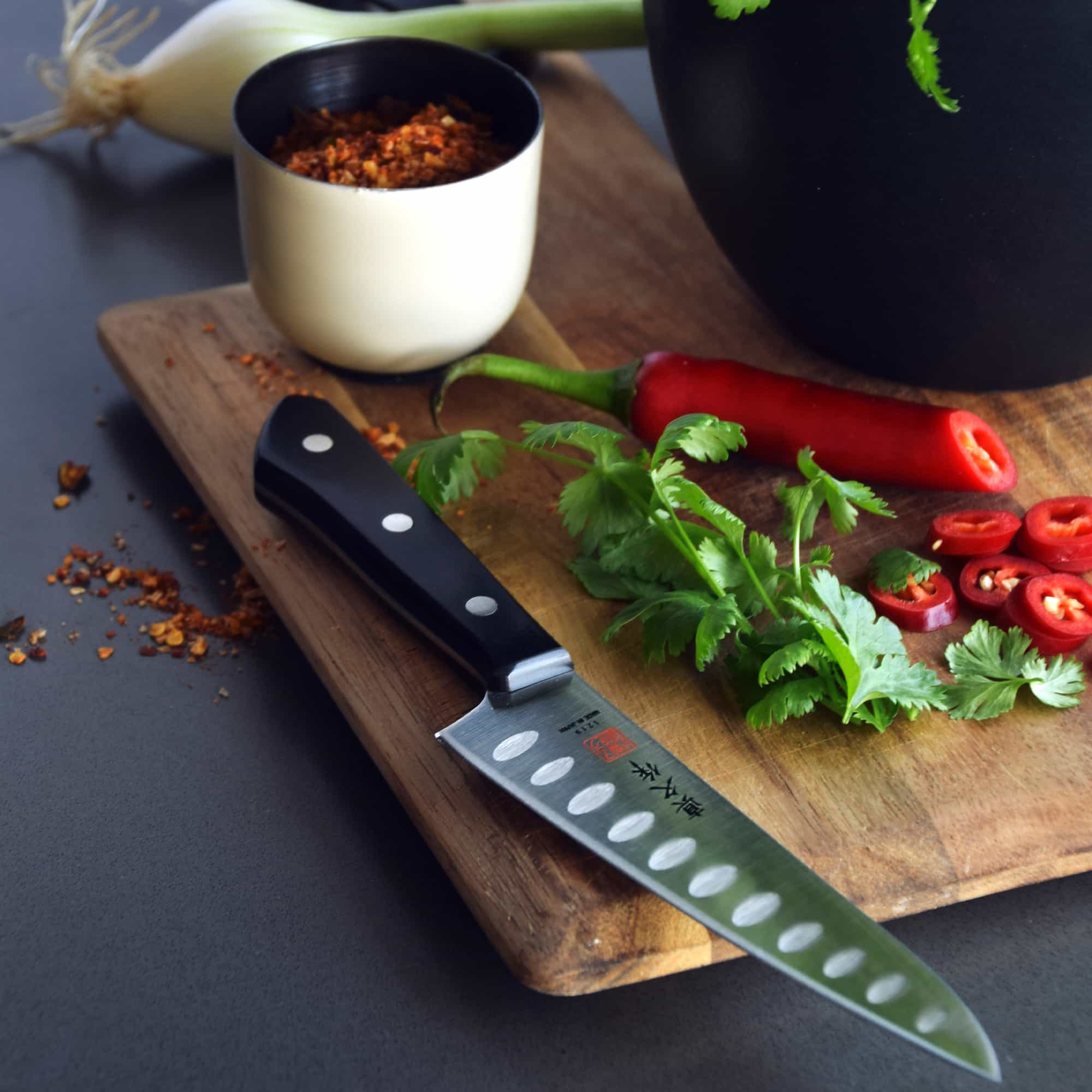 Chef - Grönsakskniv med luftspalt, 13 cm