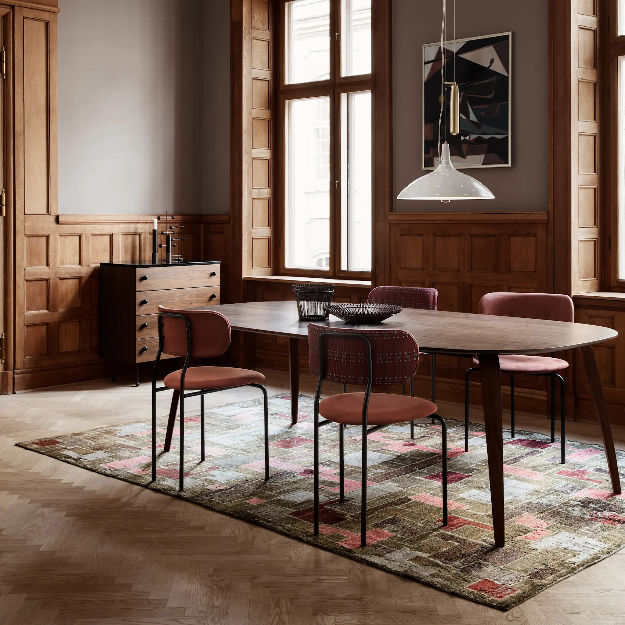GUBI Rectangular spisebord