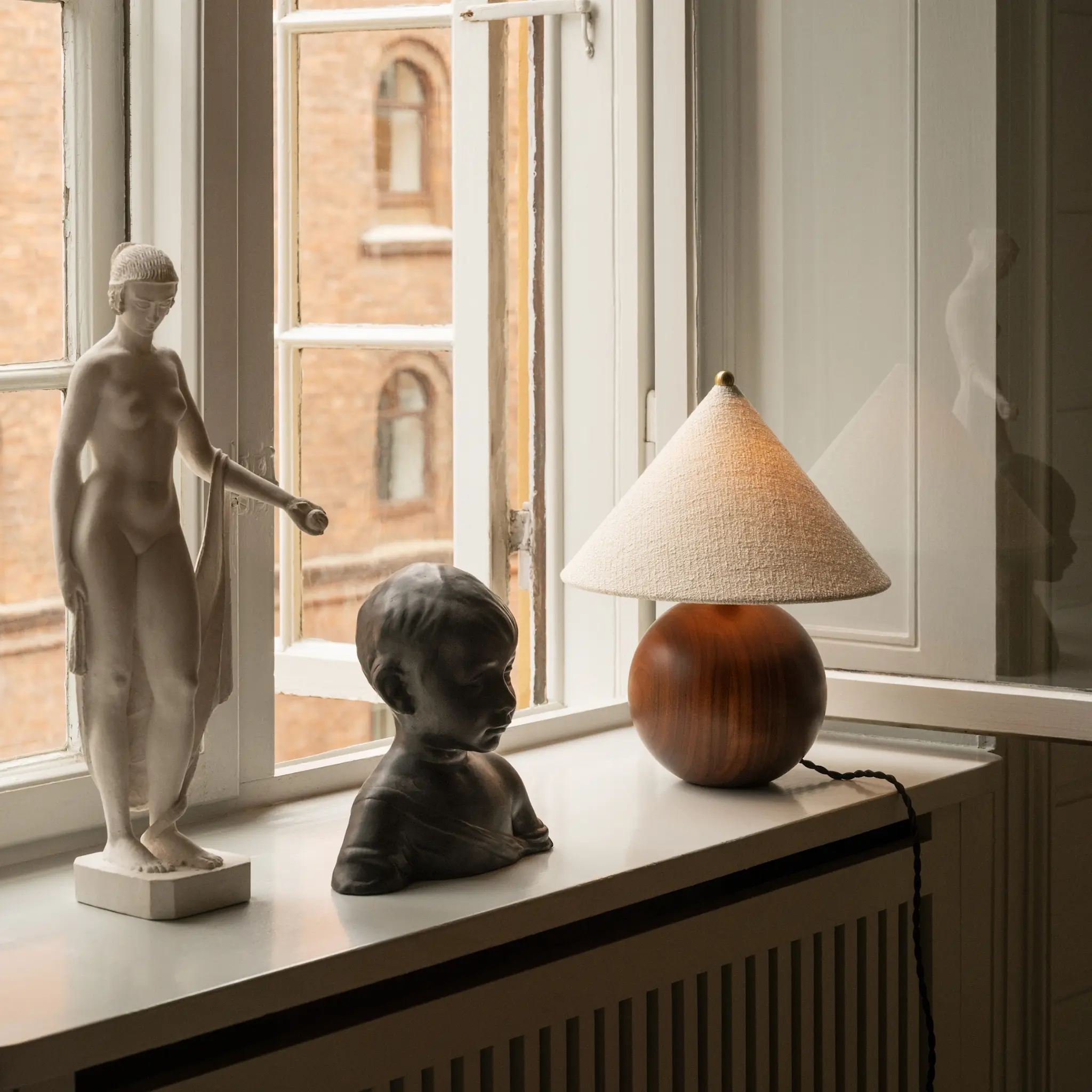 Sphere bordlampe