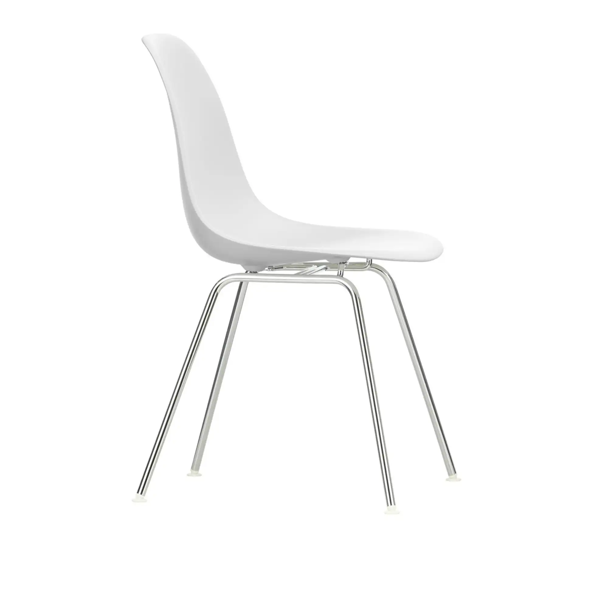 Eames RE Plastic Chair DSX 85 Cotton White, Chrome