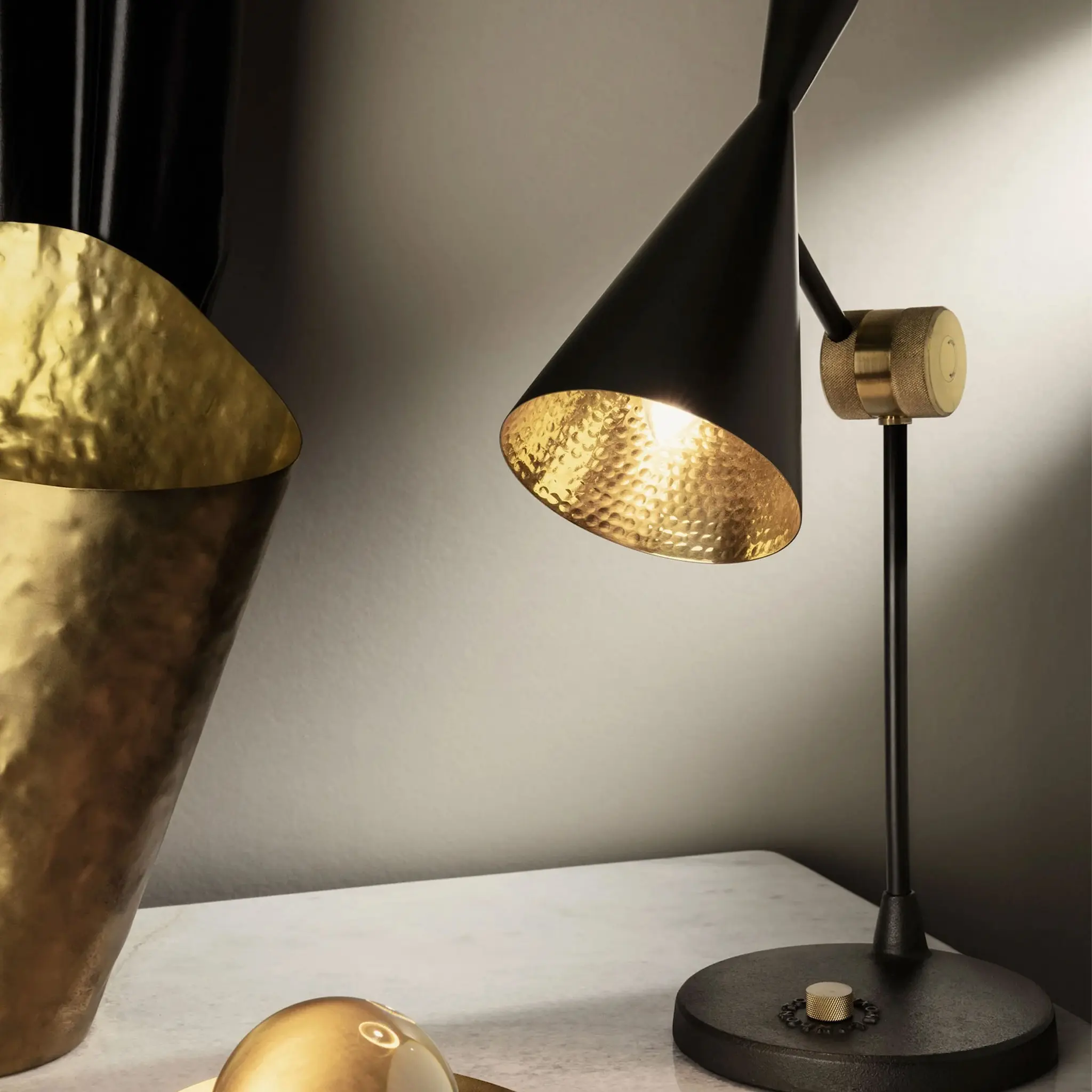 Beat bordlampe
