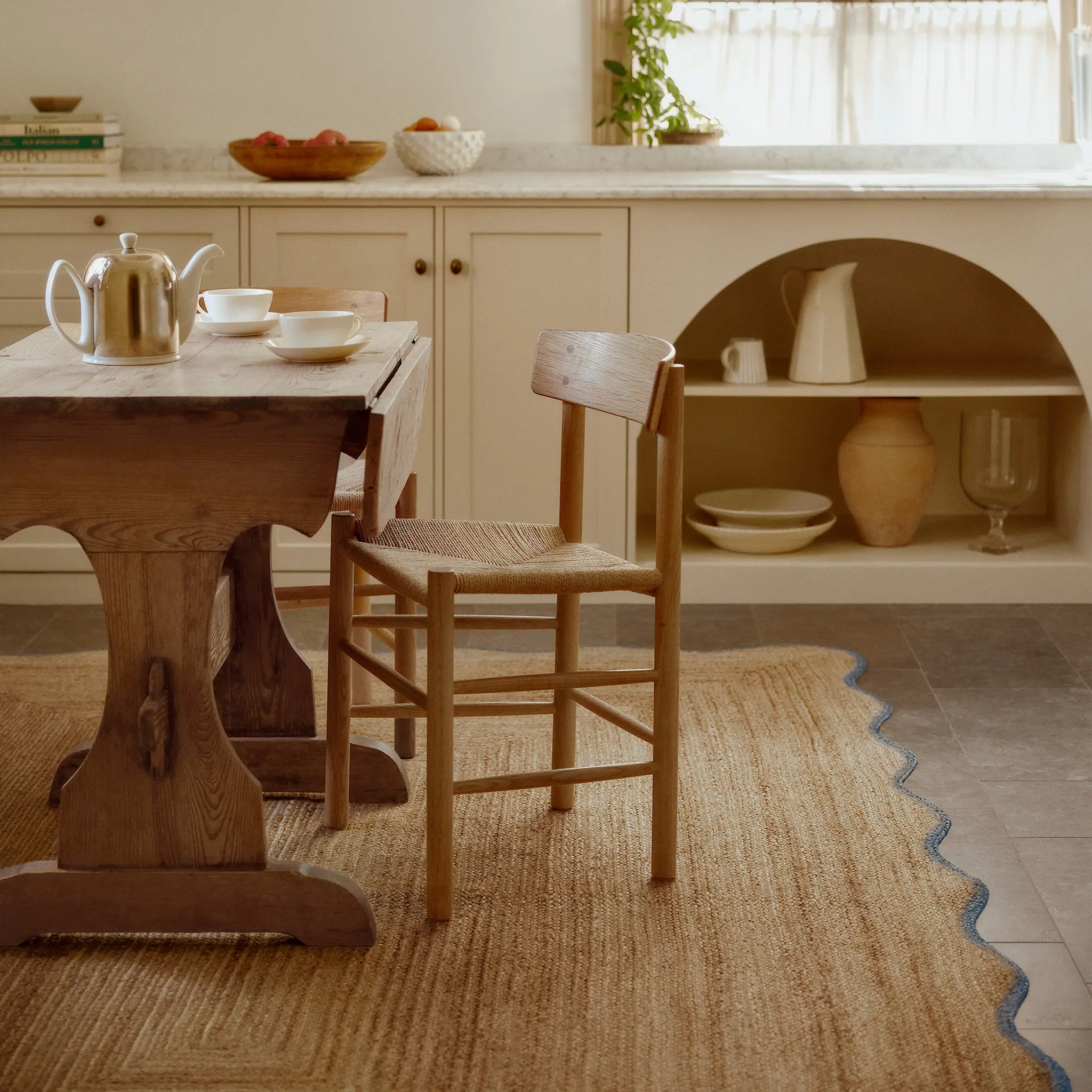 Scallop Jute Misty Blue juteteppe