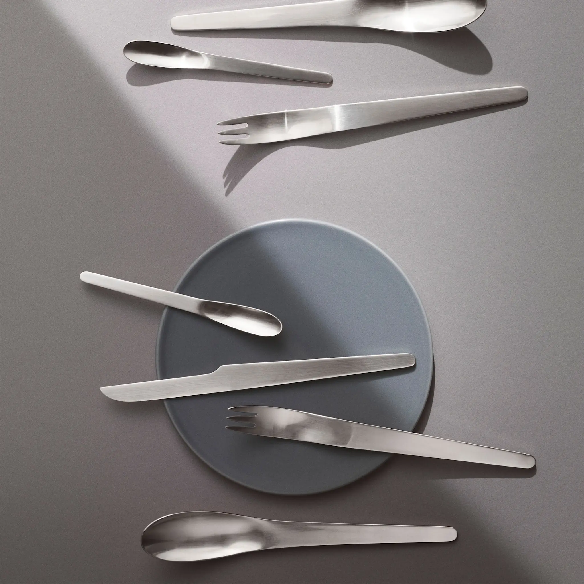 Arne Jacobsen bestikksett 24 deler