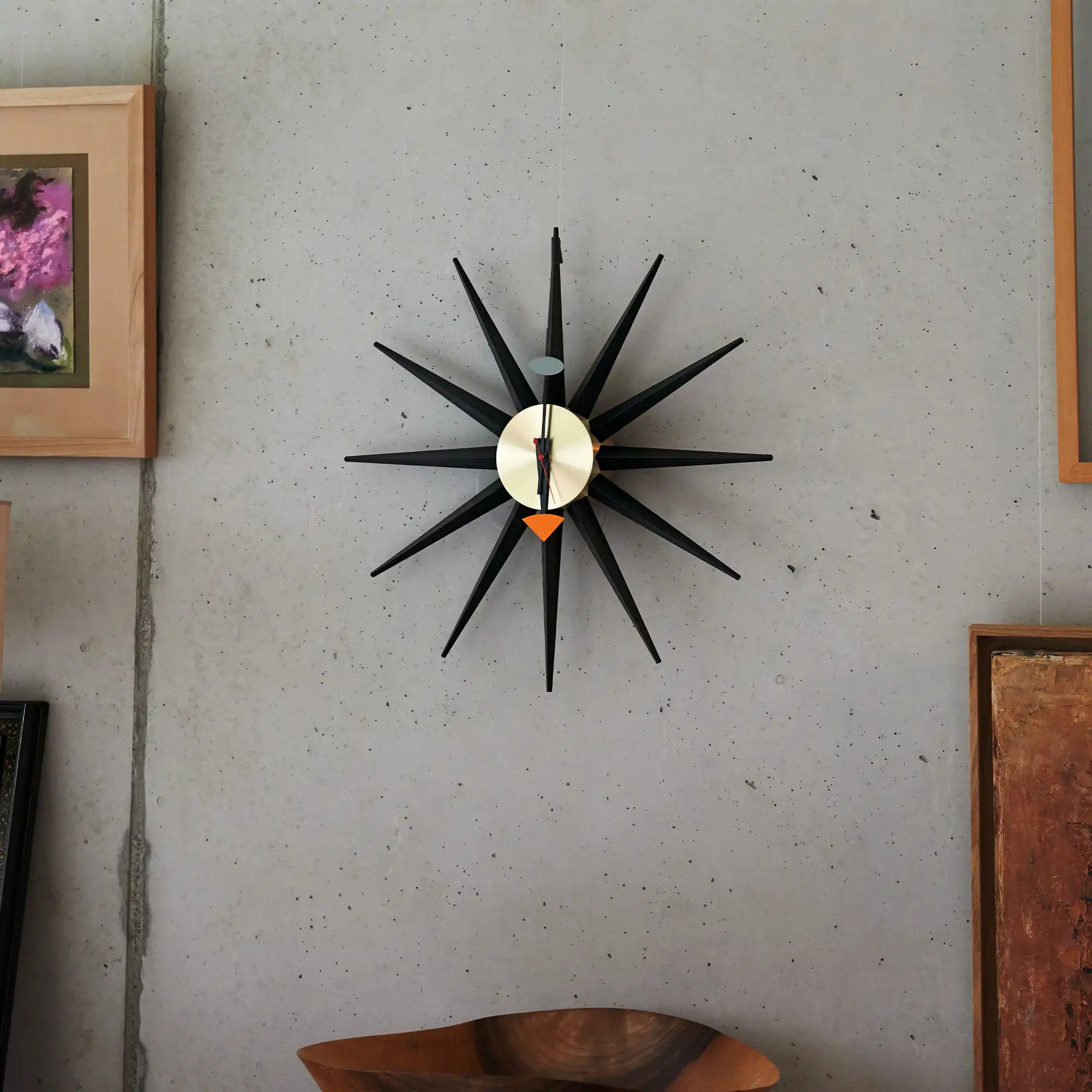 Sunburst Clock veggklokke