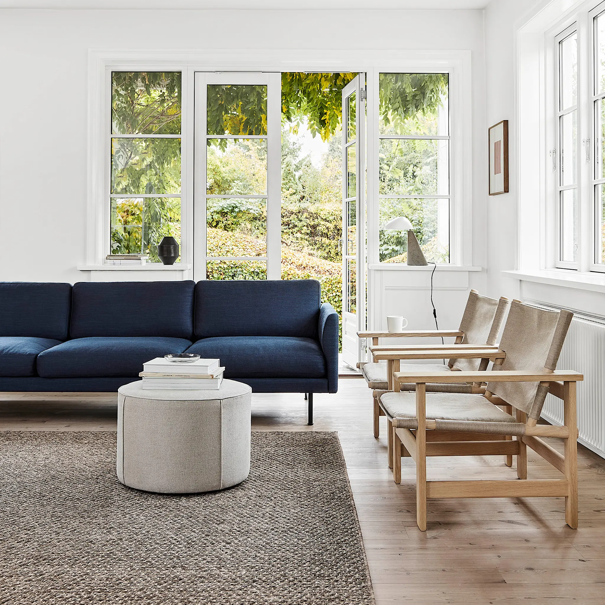 Calmo 3-seters sofa svart metall