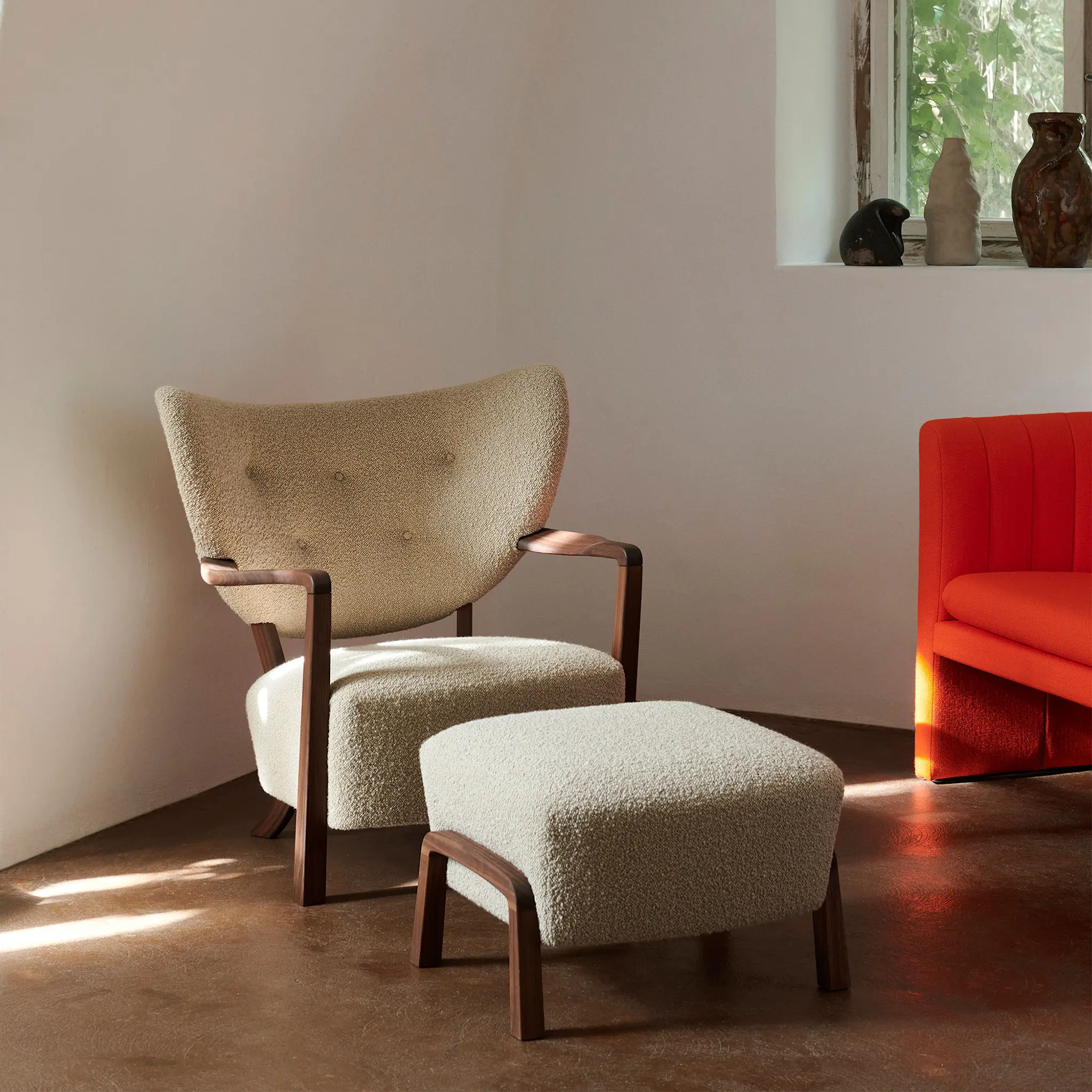 Wulff Pouf ATD3 Hallingdal 376 / Oiled Walnut