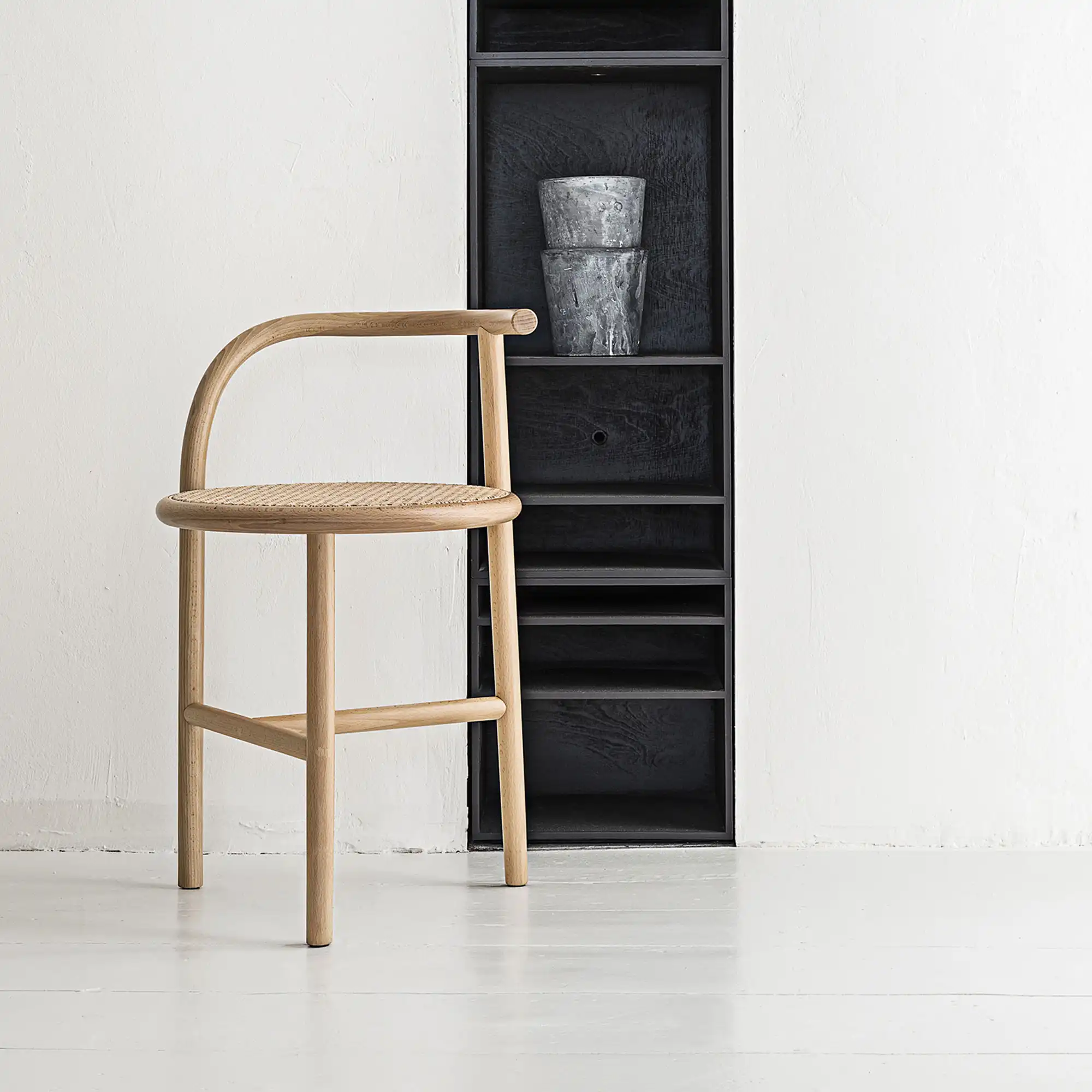 Single Curve Stool