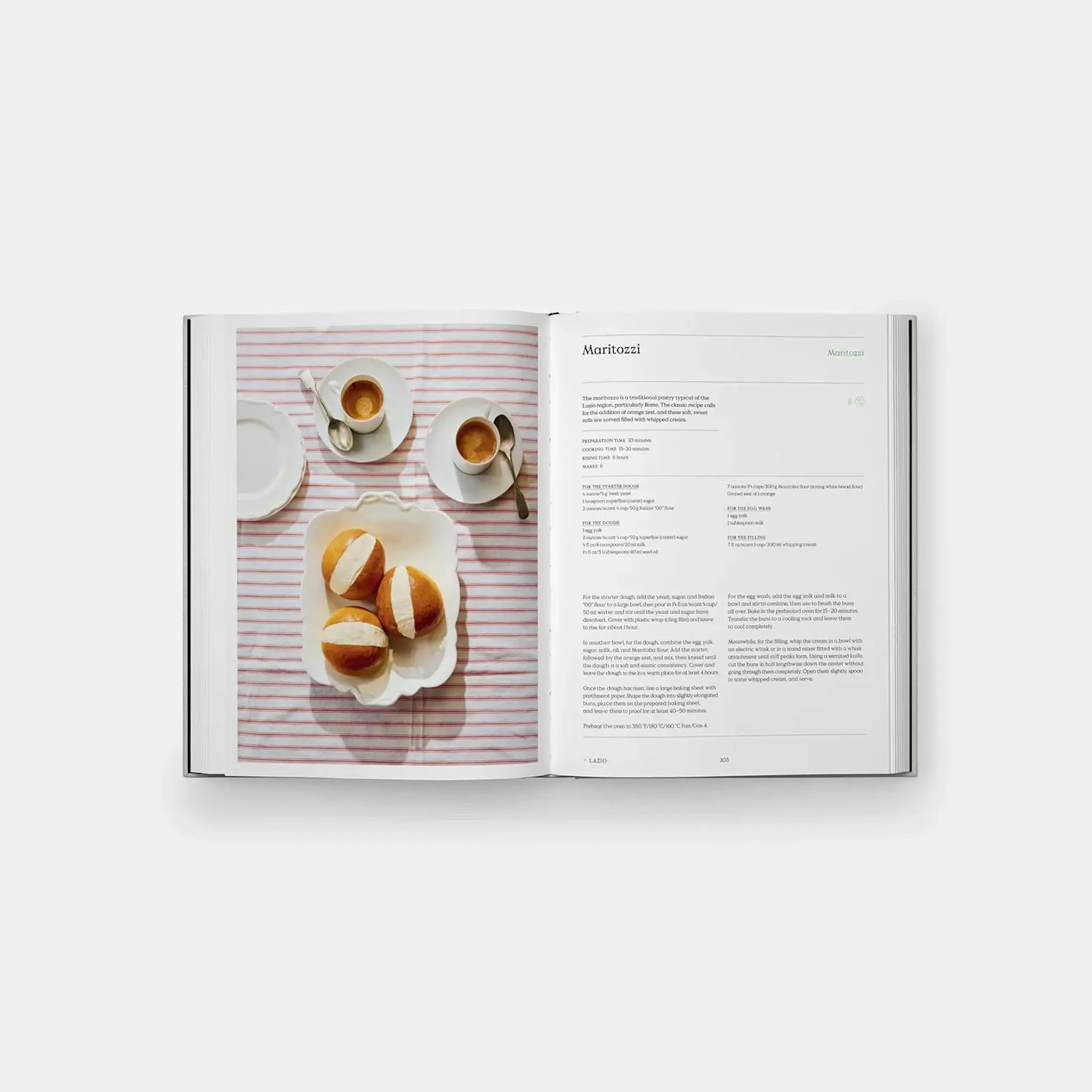 The Regional Italian Cookbook - Recipes from The Silver Spoon kokeboken