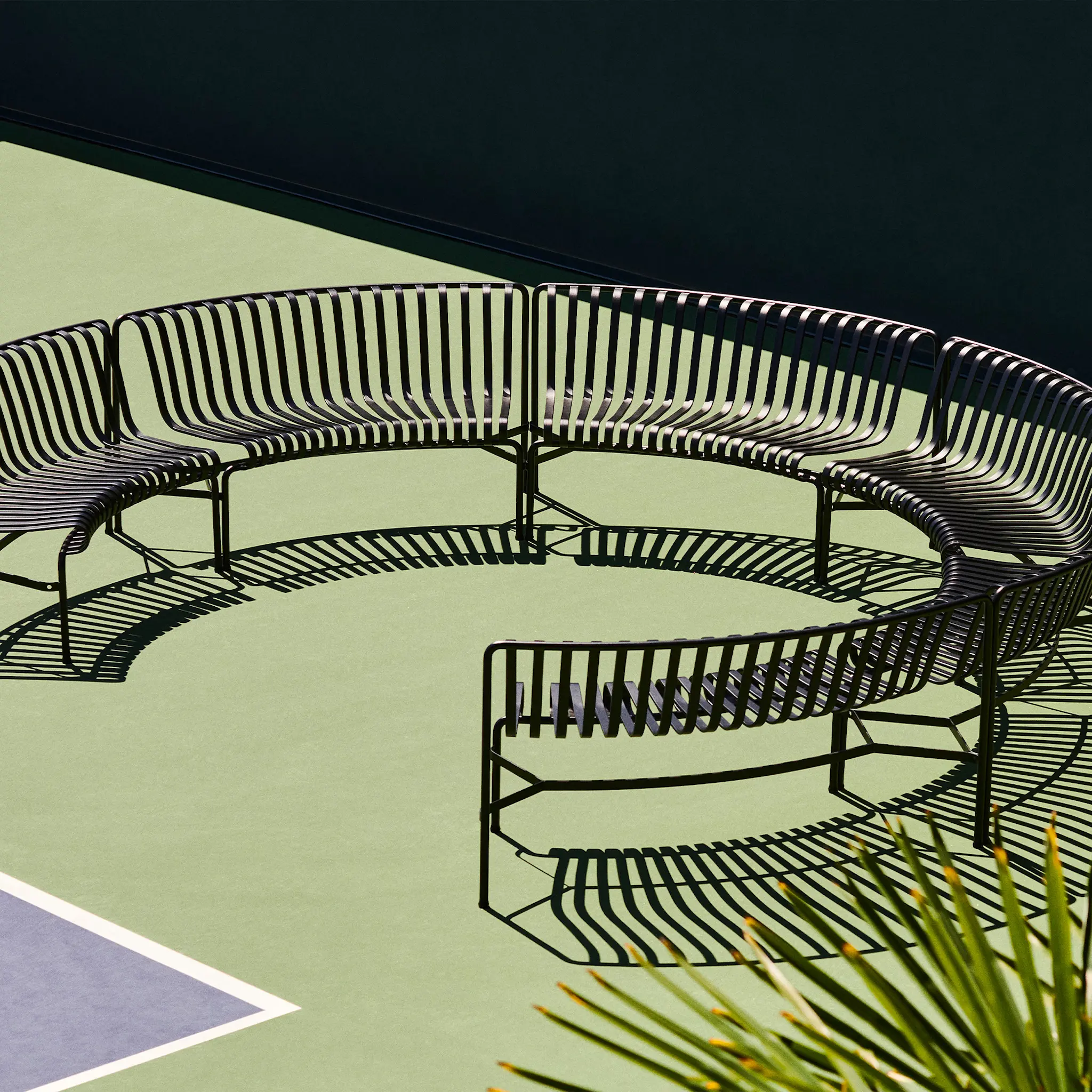 Palissade Park Dining Bench - Anthracite In