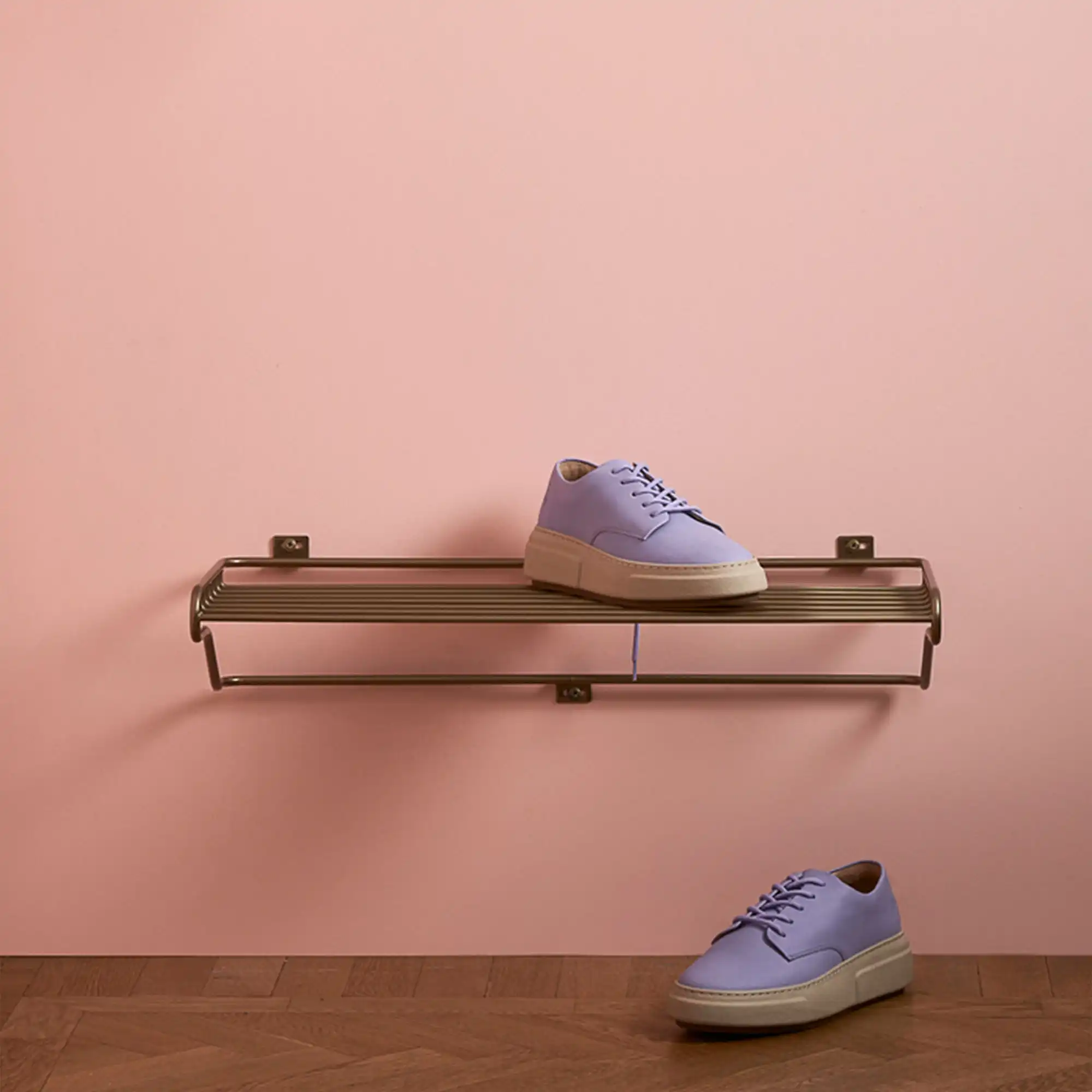 Shoe Shelf - Mässing